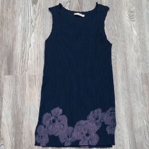 Testimony Los Angeles Ribbed Navy Sleeveless Top Floral Design At Hem Size XL